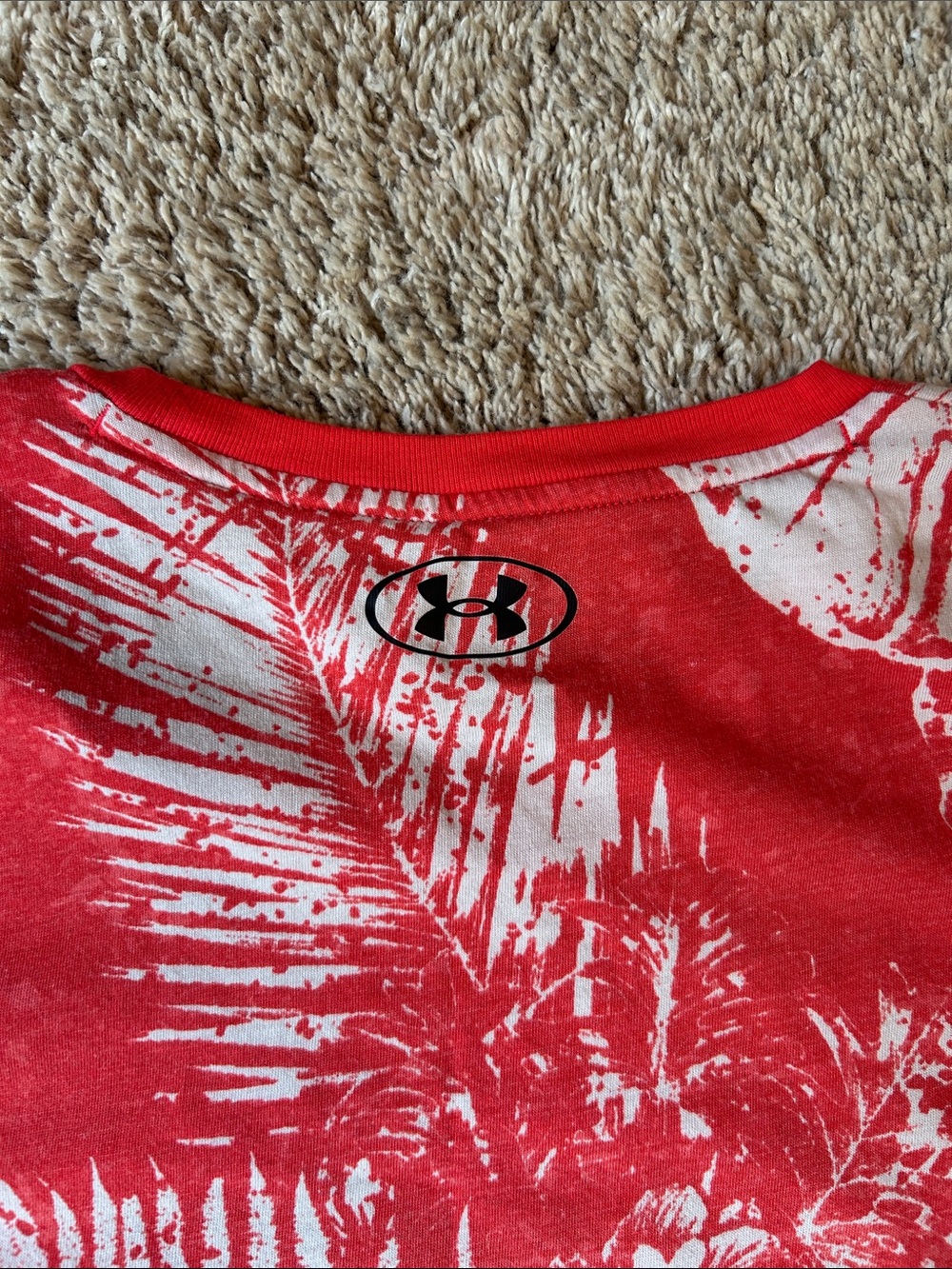 Under Armour Red & White 'Warrior Mana' Short Sleeve Tee - Picture 6 of 6